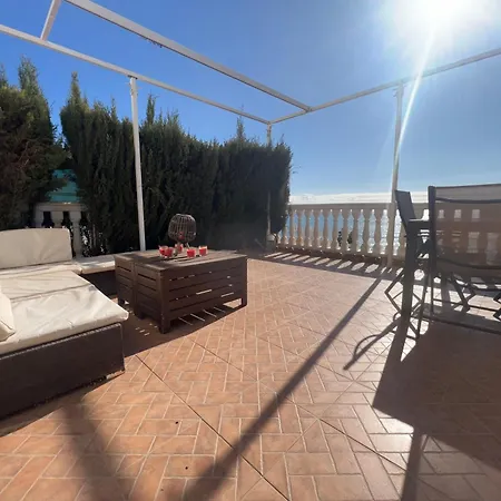 Adosado Frente Al Mar Con Piscina, Benalmadena-costa Chalet Benalmádena