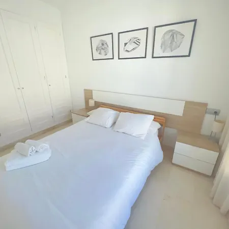 Chalet Adosado Frente Al Mar Con Piscina, Benalmadena-costa Benalmádena