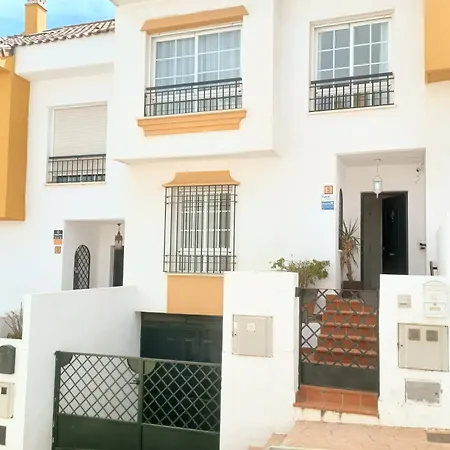 Chalet Adosado Frente Al Mar Con Piscina, Benalmadena-costa Benalmádena